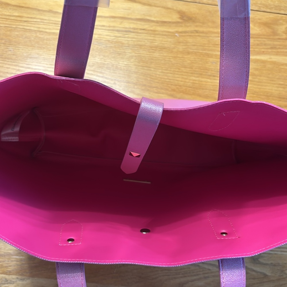 Juicy Couture Pink Tote with Matching Pouch and Zip Wallet. No dust bunnies. - Picture 10 of 15